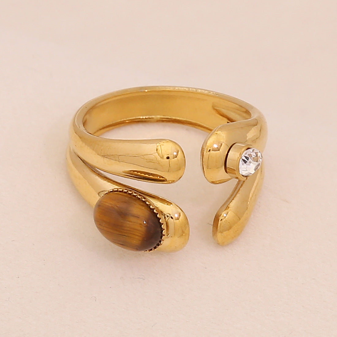 Anello da donna minimalista geometrico retrò in acciaio inossidabile con finitura placcata