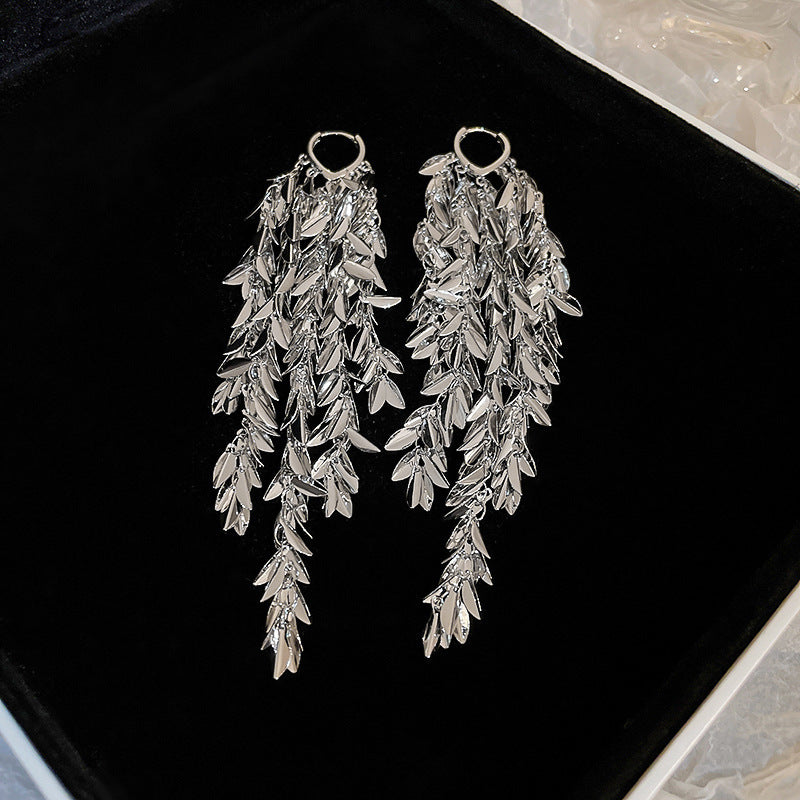 Orecchini a Nappa Geometrici Minimalisti in Metallo Placcato con Perni in Argento Sterling