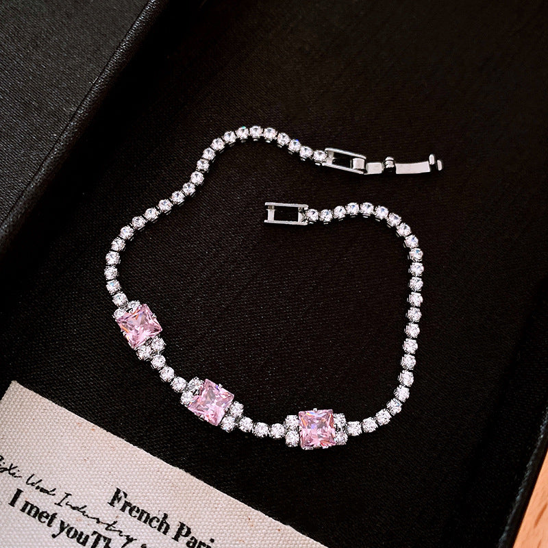 Minimalist Luxury Geometric Brass Inlaid Cubic Zirconia Adjustable Bracelet for Women