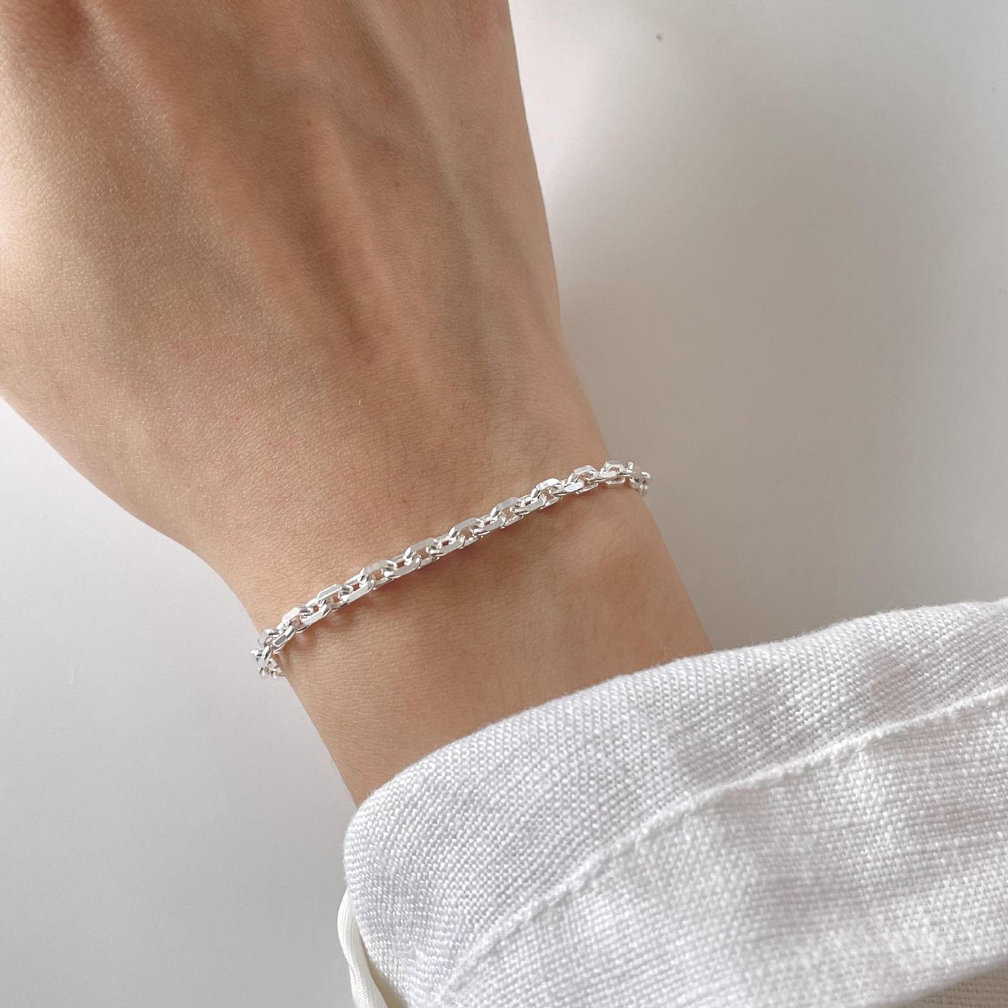 Natural Fresh Sweet Star-Shaped S925 Sterling Silver Plated Bracelet with Link Chain
