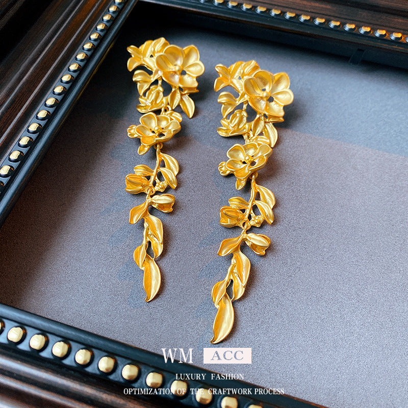 Vintage Floral Leaf Tassel Earrings in Copper for Women