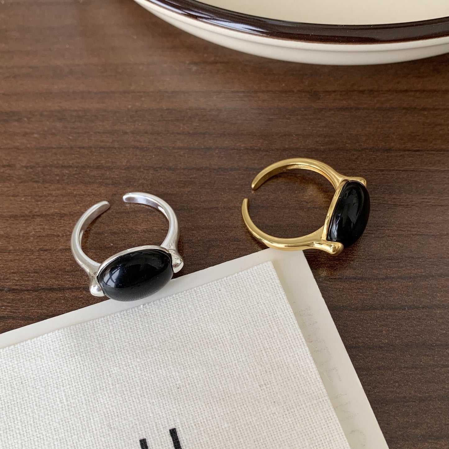 Minimalist Heart-Shaped 925 Sterling Silver Ring with Beveled Geometric Accents for Women