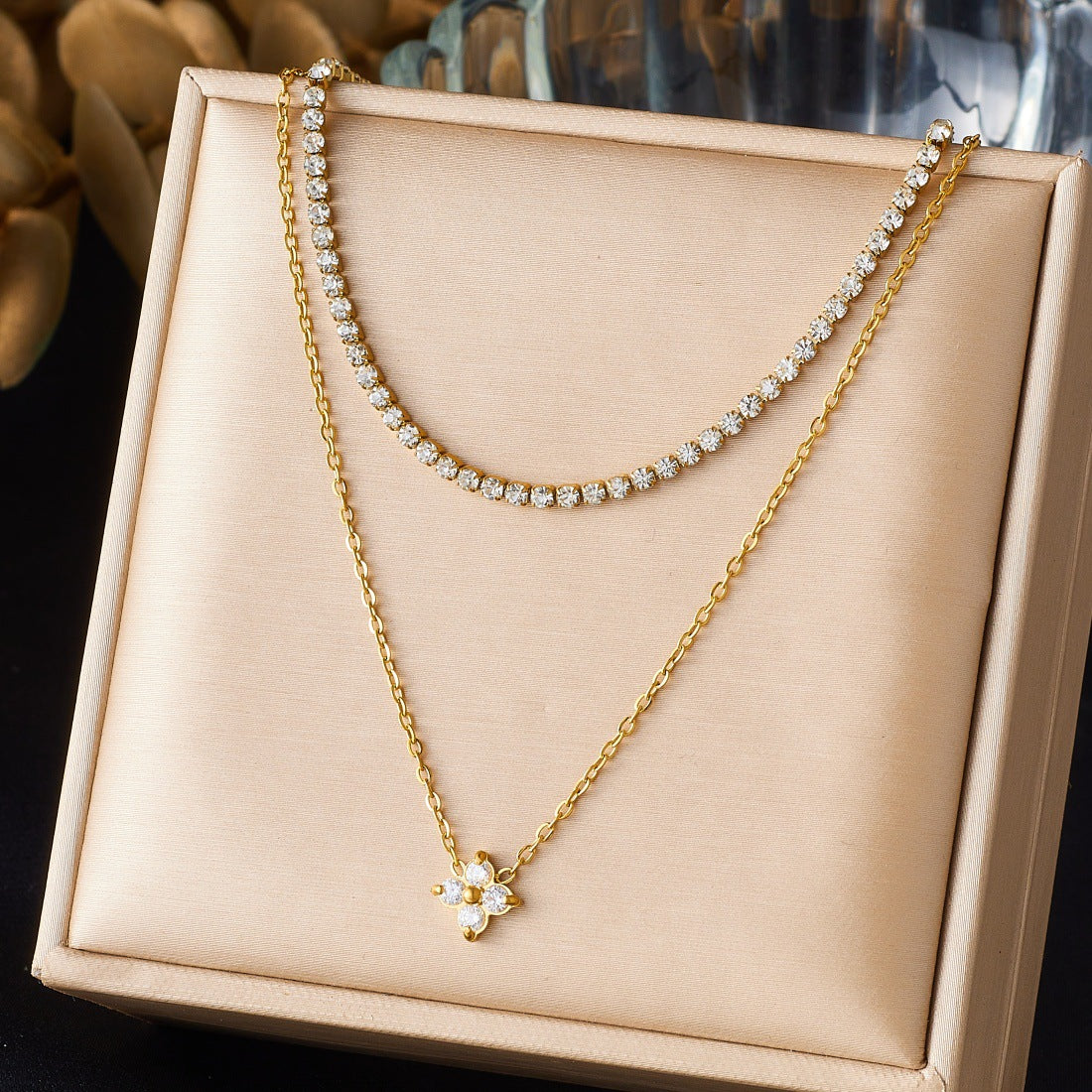 Minimalist Luxury Gold Plated Stainless Steel Floral Rhinestone Layered Necklace for Women