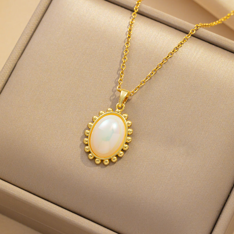Collana con ciondolo geometrico minimalista da donna in acciaio al titanio con intarsio in madreperla placcata sottovuoto, gioielli ipoallergenici