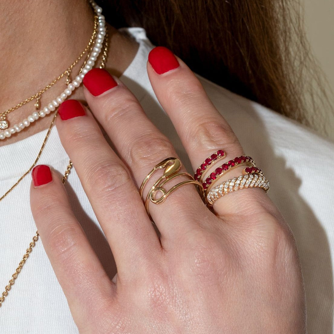 Anillo Geométrico de Acero de Titanio con Acabado de Chapado para Mujer Joyería Minimalista de Moda