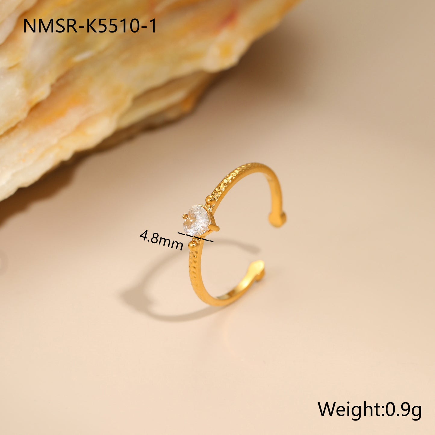 Anillo de acero de titanio con forma de corazón, incrustaciones de diamantes de imitación, chapado en oro, anillo de banda abierta ajustable de acero inoxidable para mujer