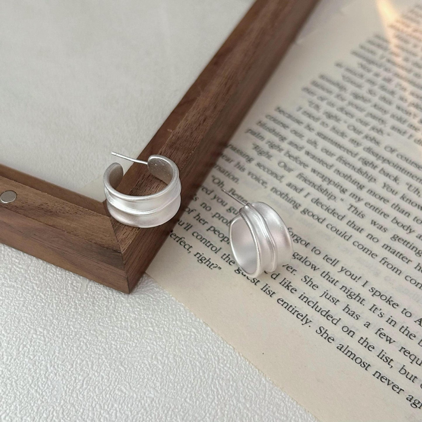Orecchini geometrici placcati opachi minimalisti in argento sterling 925
