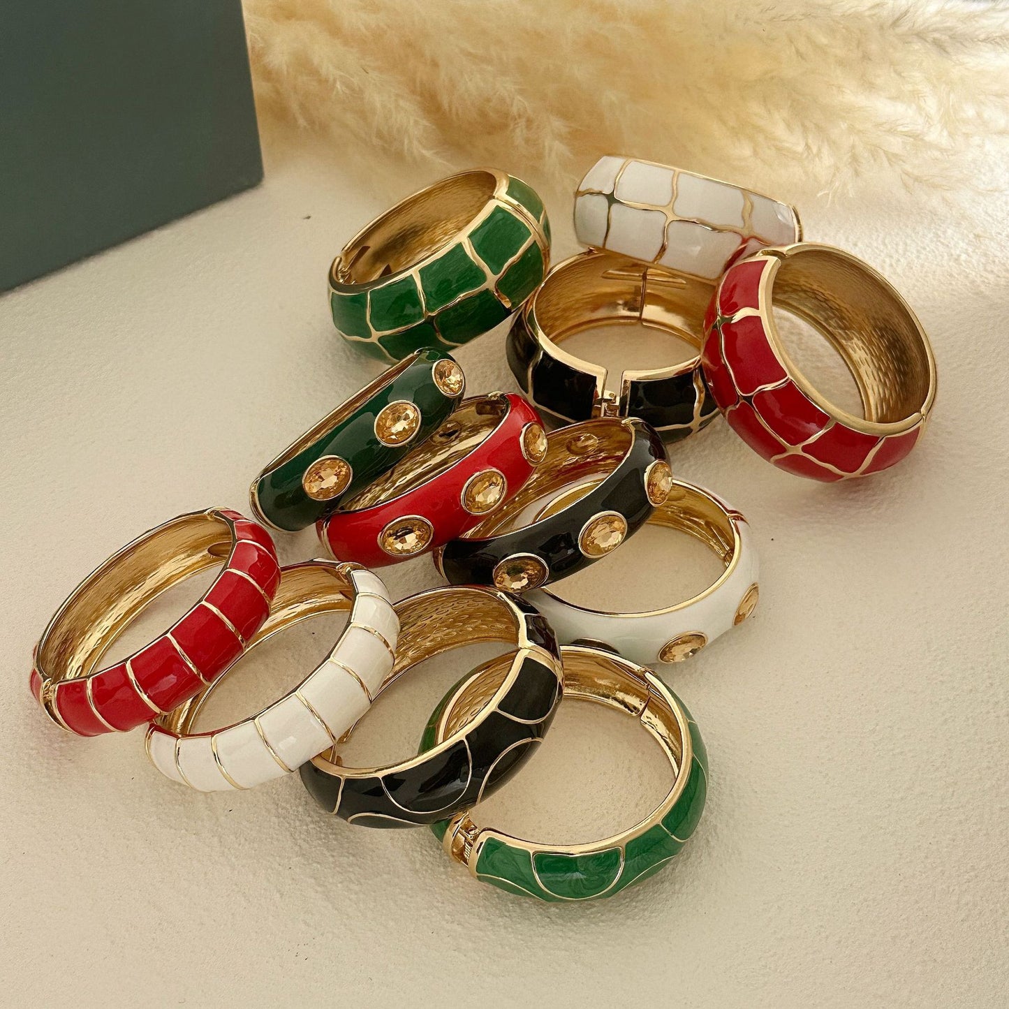 Rose Red Gradient Checkered Geometric Drip Oil Plated Alloy Open Cuff Bracelet