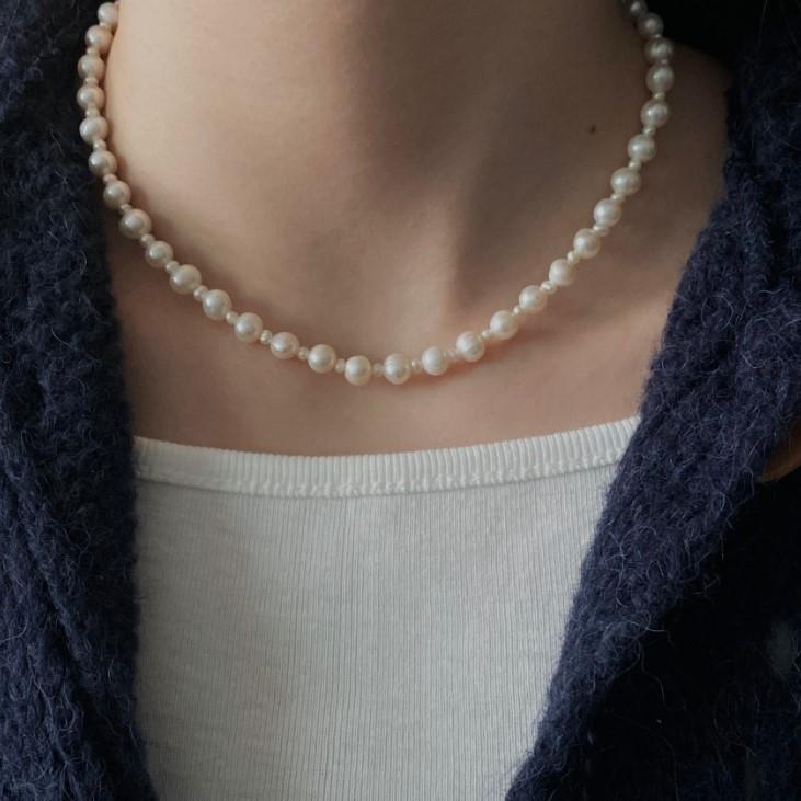 Collar minimalista de plata de ley 925 con forma de estrella y detalles de perlas para mujer