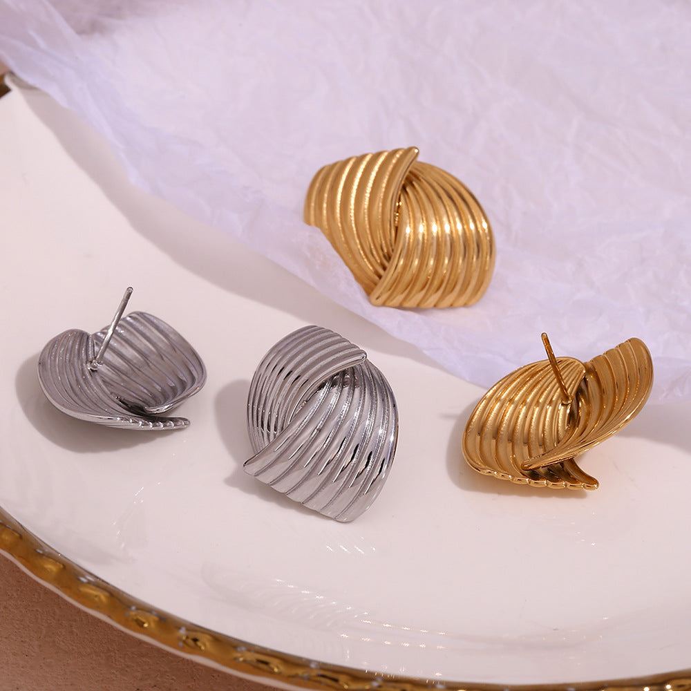 Vintage Geometric Fan-Shaped Stainless Steel Ear Studs with 18K Gold Plating for Women