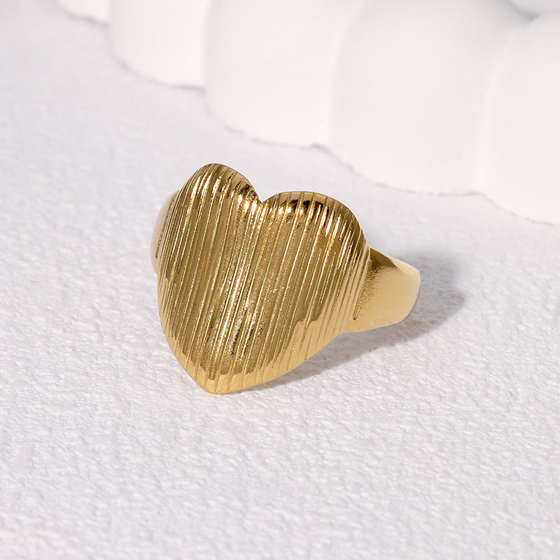 Sweet Minimalist Heart-Shaped Stainless Steel Ring for Women with Gold Plating Adjustable Open Band Finger Ring