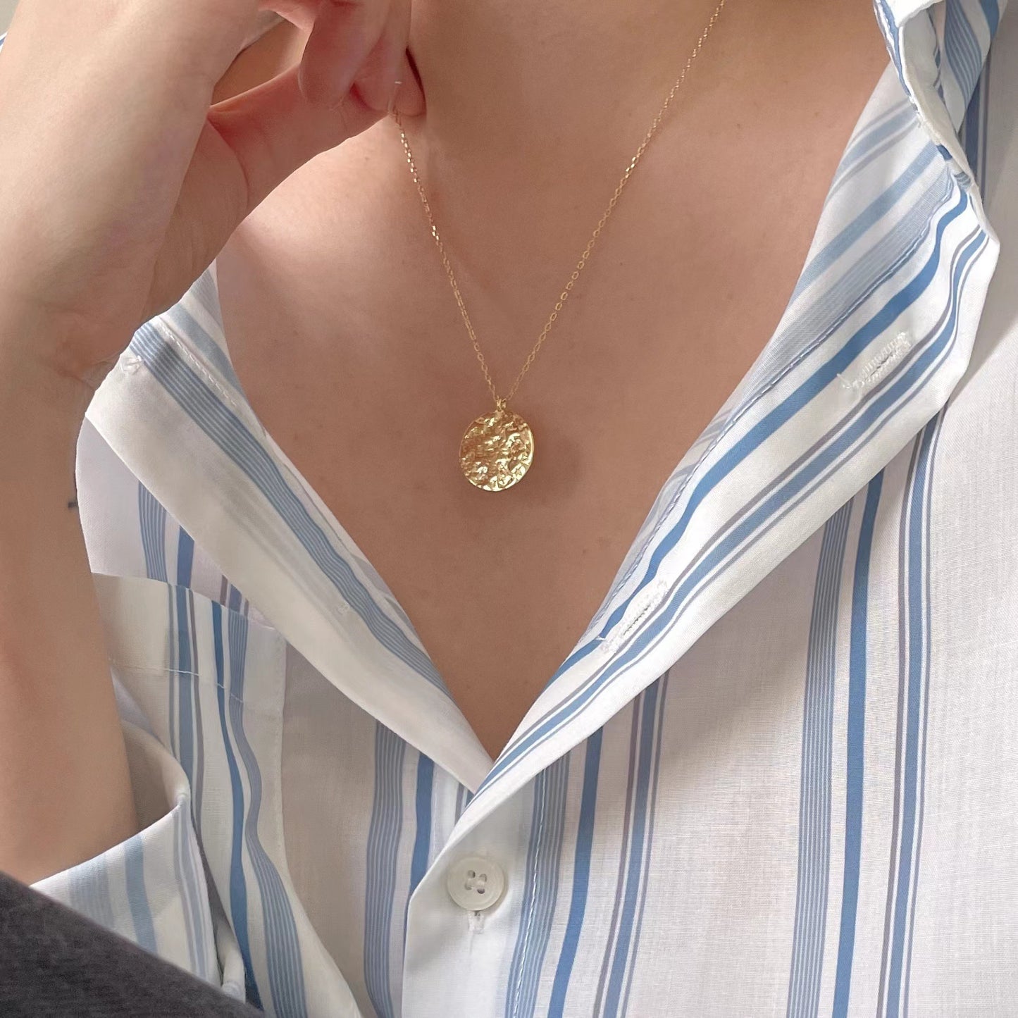 Minimalist Geometric Compass Map Pendant Necklace in 925 Sterling Silver