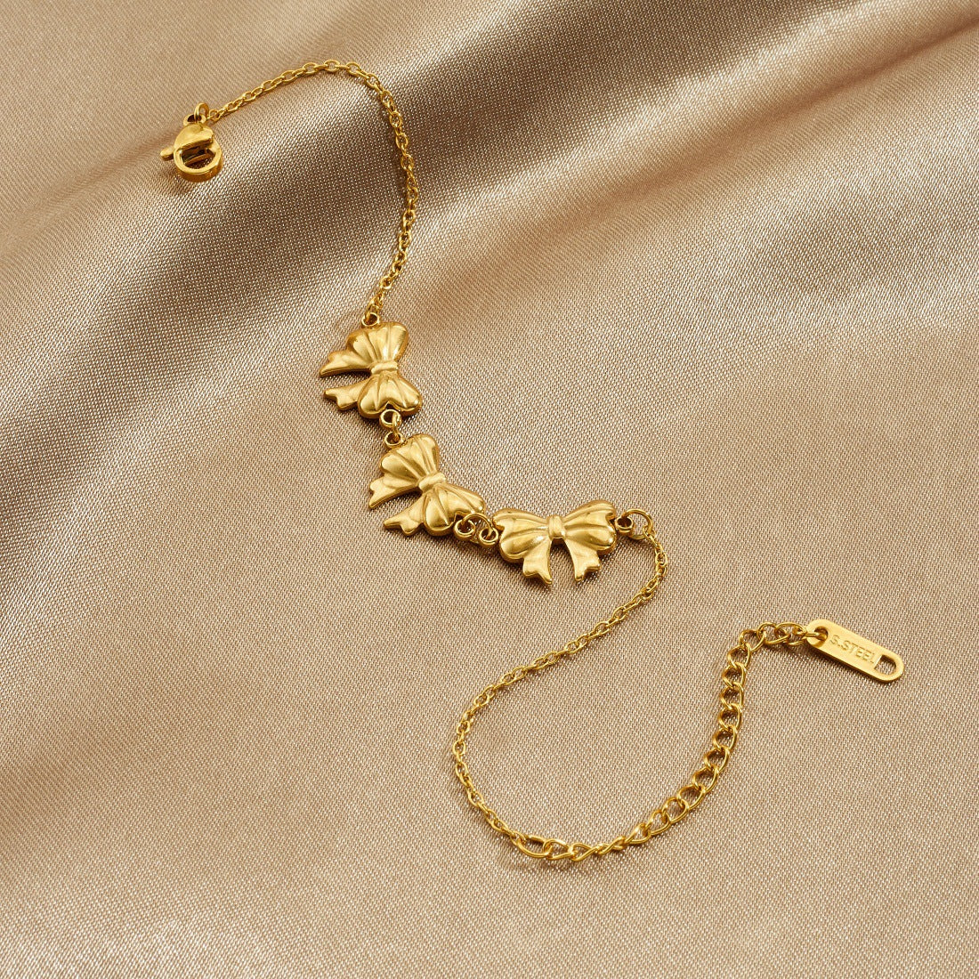Minimalist Gold Plated Stainless Steel Bow Bracelet for Women