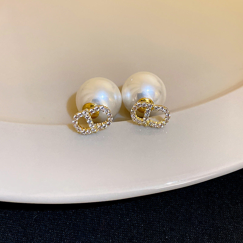 Orecchini a perno con perla geometrica vintage di lusso in rame placcato con perni in acciaio per donna