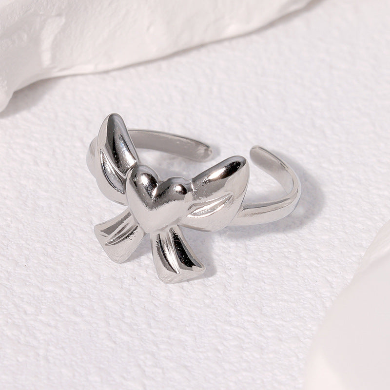 Sweet 18K Gold Plated Stainless Steel Open Ring with Heart and Bow Knot Design for Women