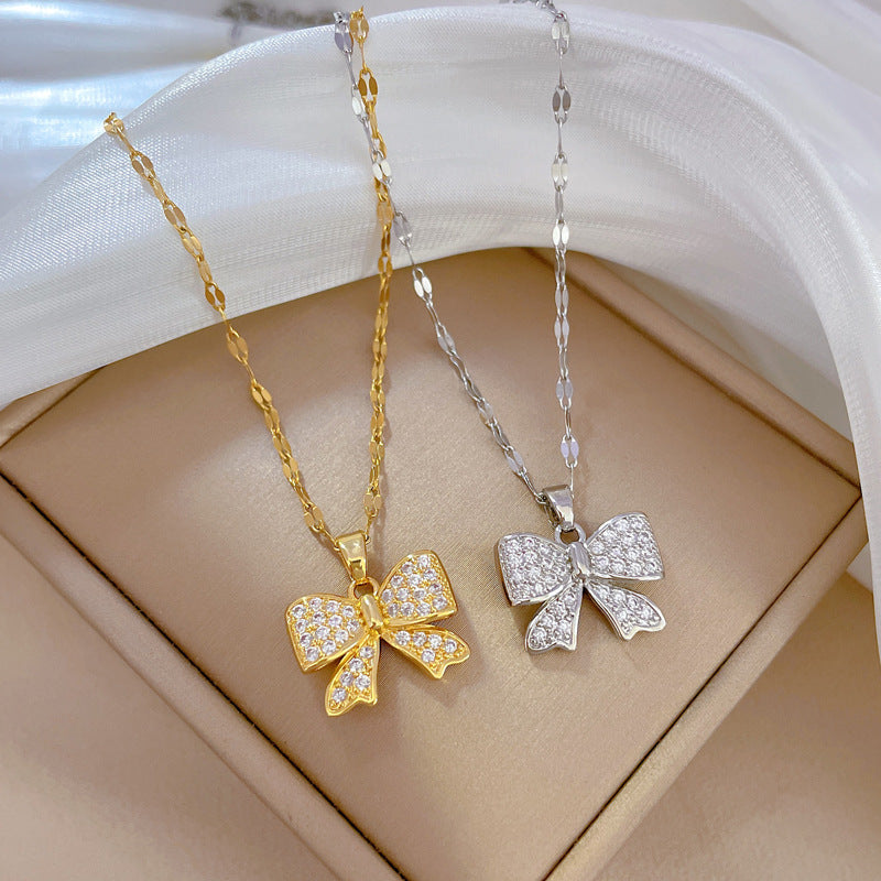 Luxury Sweet Fresh Titanium Steel Stainless Steel Butterfly Geometric Necklace with Rhinestone Pendant for Unisex