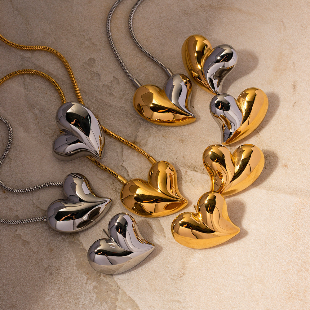 Orecchini da donna minimalisti a forma di cuore in acciaio inossidabile con placcatura in oro 18K