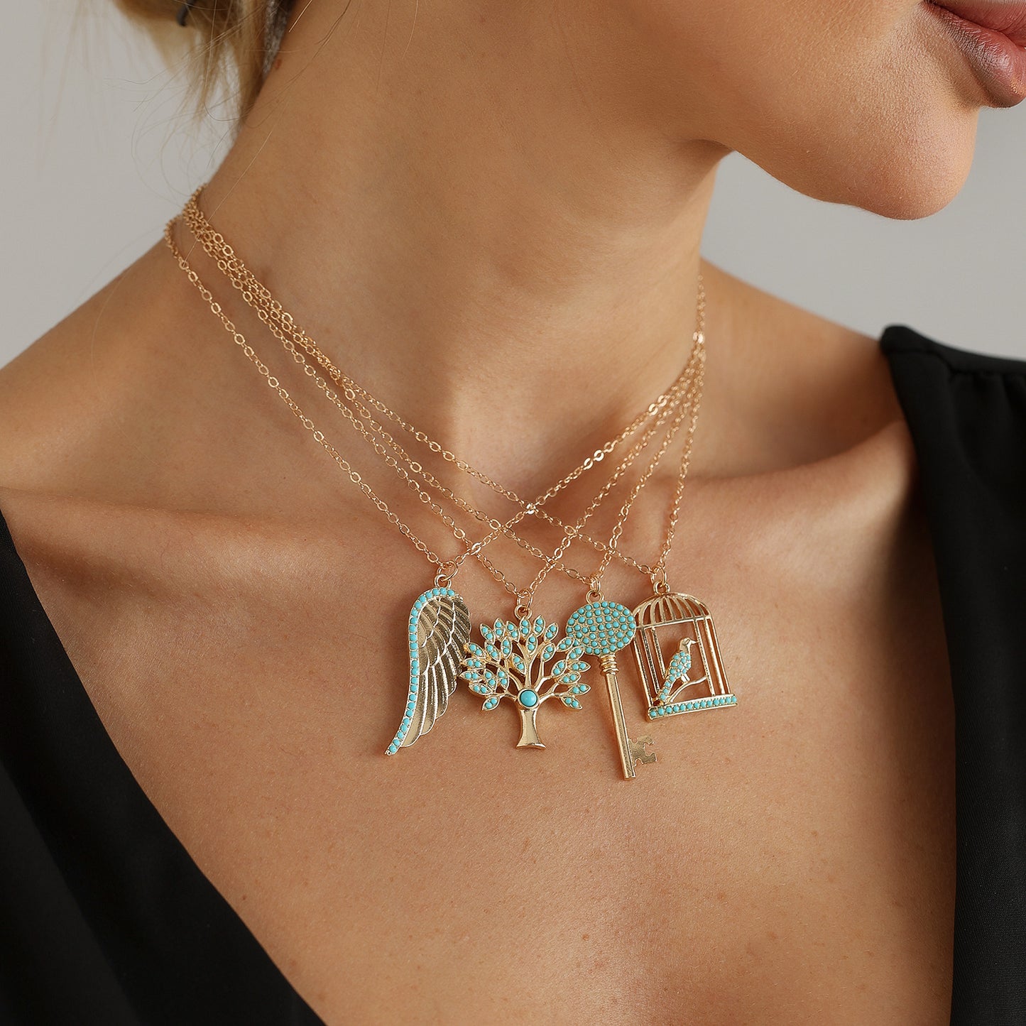 Vintage Geometric Tree of Life Alloy Necklace with Turquoise Inlay Plated Finish
