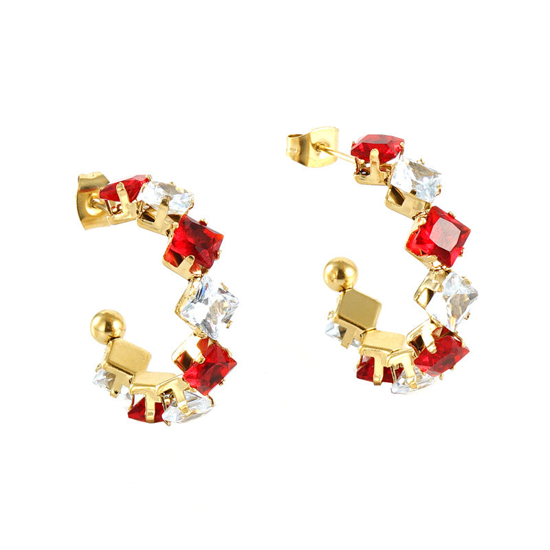 Orecchini a perno da donna alla moda geometrici in acciaio al titanio placcato oro 18K con zirconi