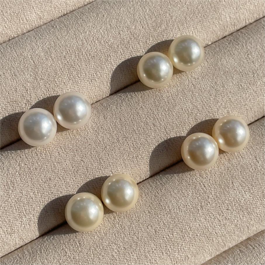 Minimalist Round Glass Pearl Earrings in 925 Sterling Silver with Silver-Plated Finish