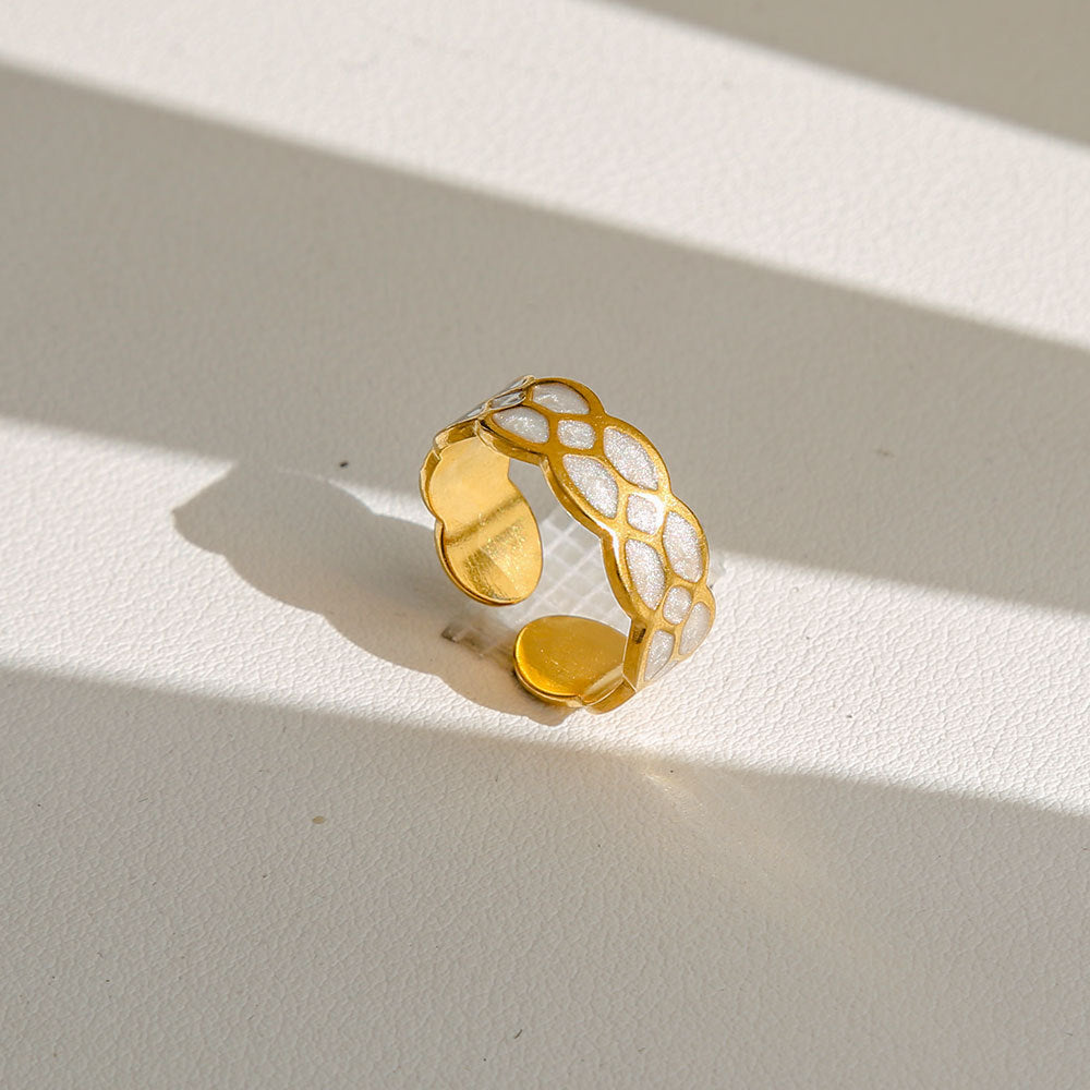 Anello di tendenza da donna in acciaio inossidabile geometrico placcato oro con perle e fiori stile Instagram