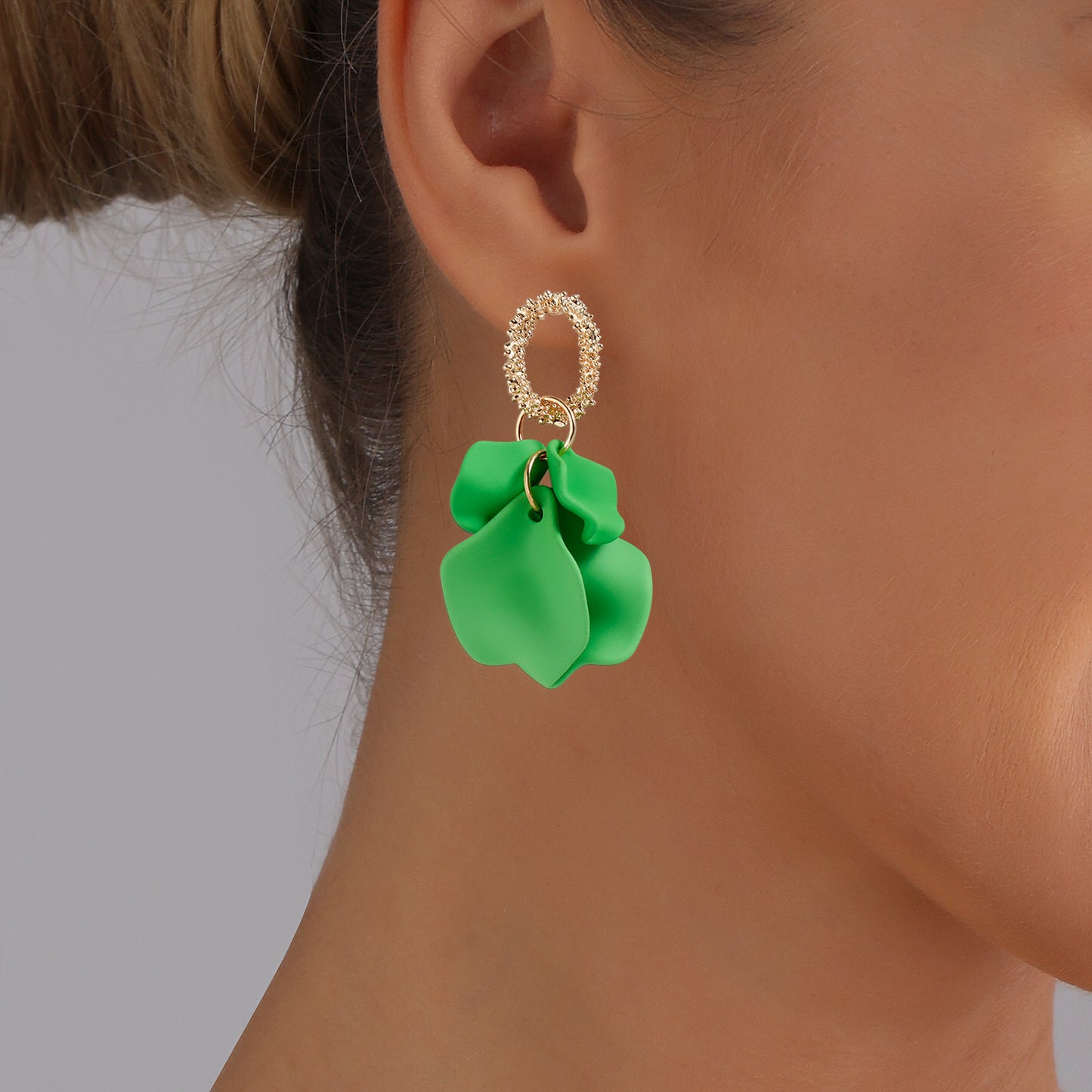 Vintage Floral Geometric Zinc Alloy Stud Earrings for Women with Plated Finish and Soft Garden-Inspired Design