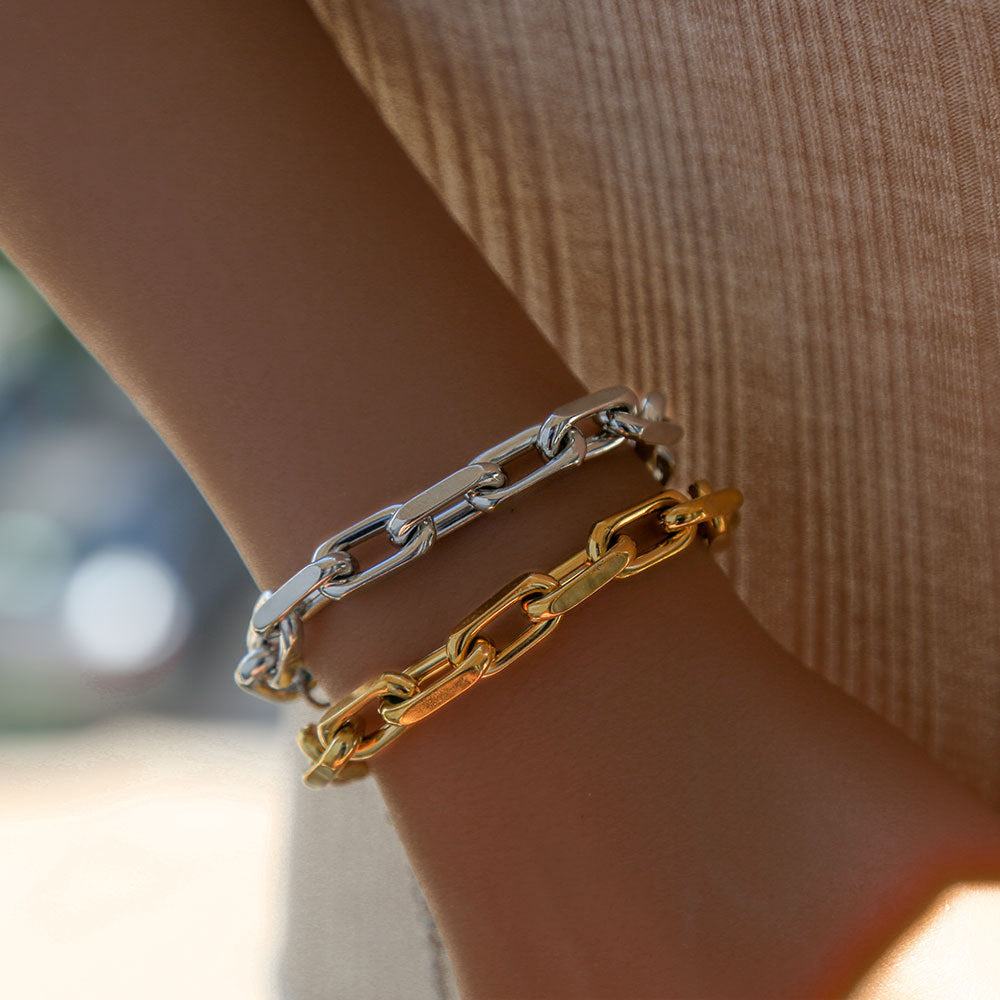 Pulsera unisex de acero inoxidable chapada en oro con diseño atrevido, estilo urbano y estética hip-hop