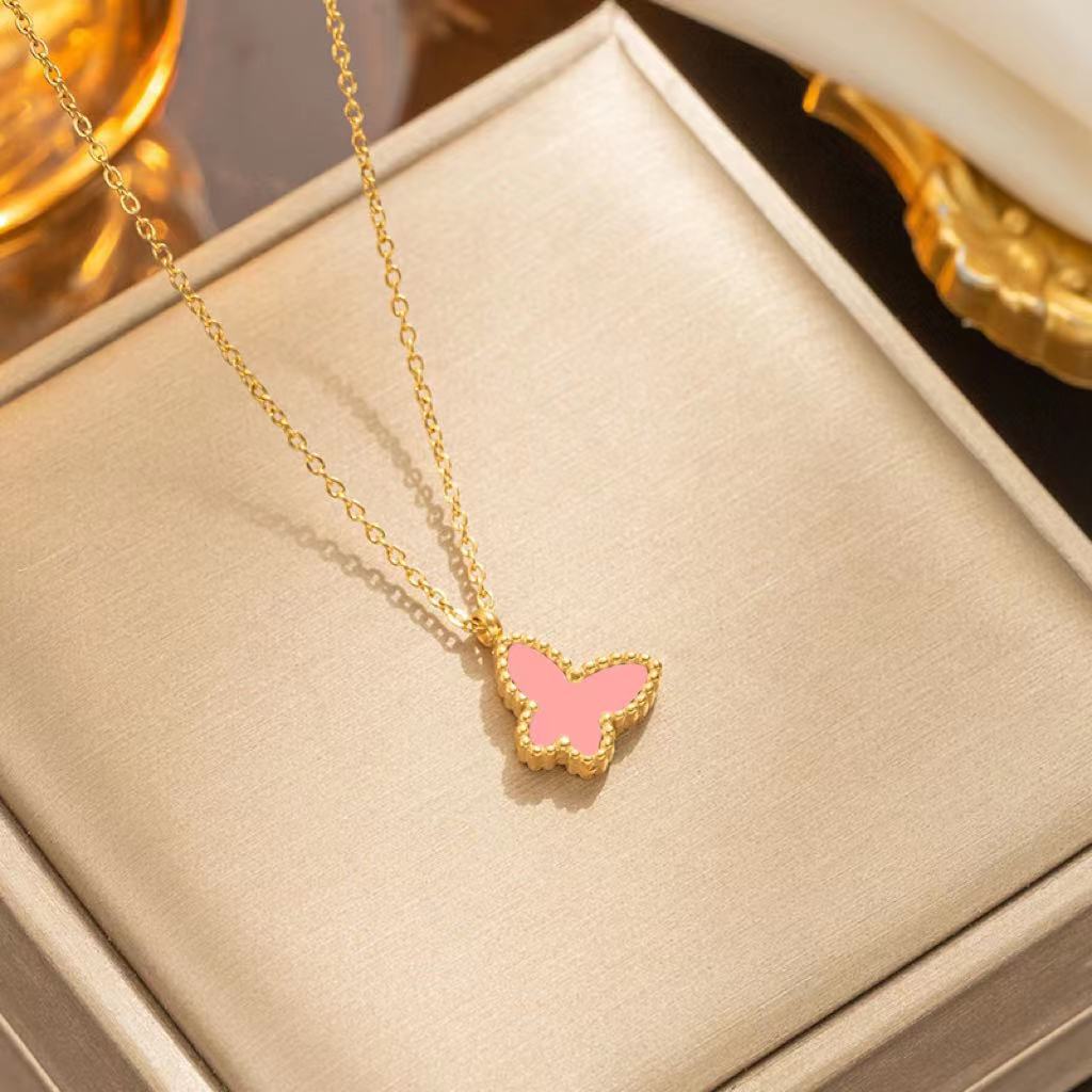 Butterfly-Shaped Titanium Steel Bracelet for Women with Gold Plating Minimalist Fashionable Personalized Accessory