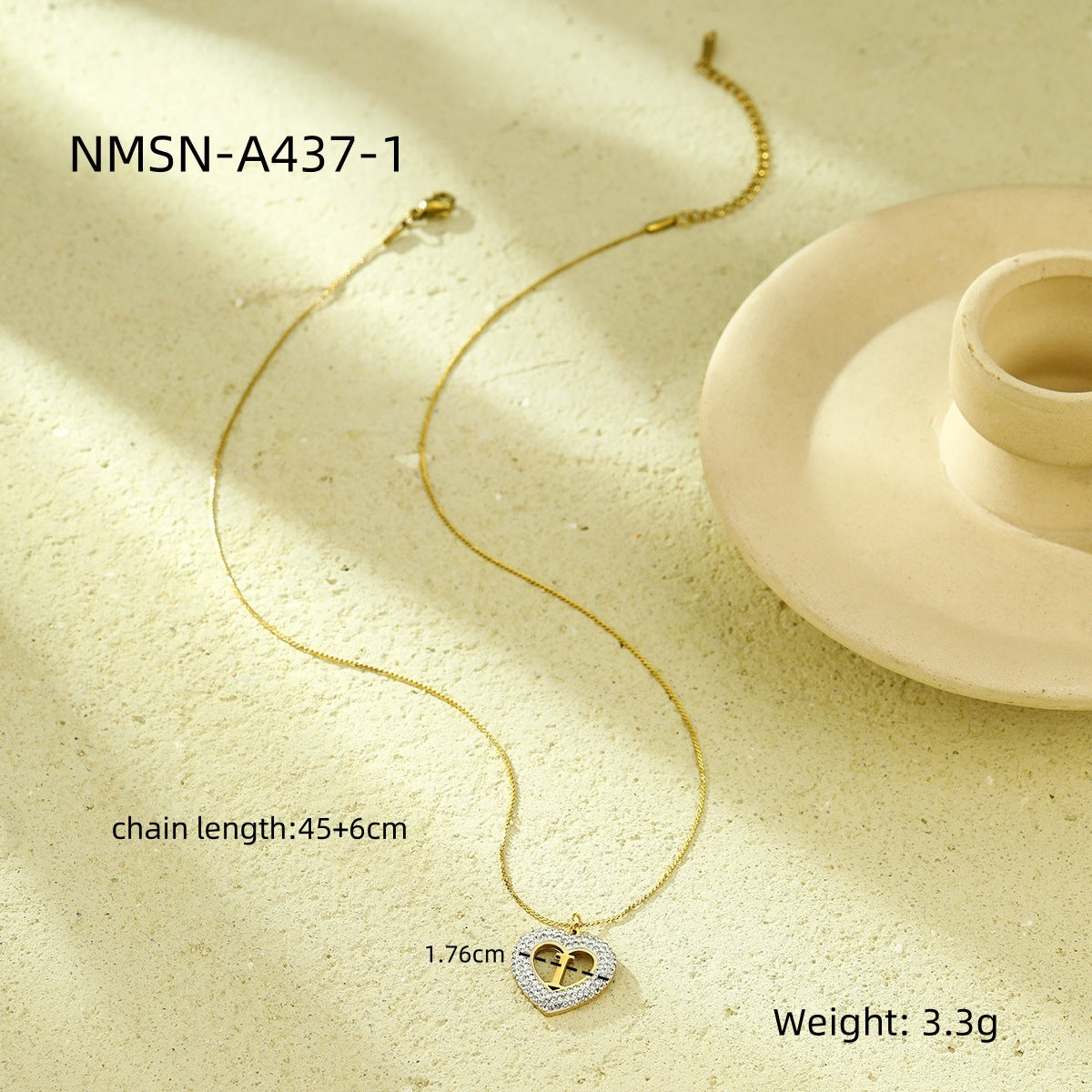 Collar de Acero Inoxidable con Colgante de Corazón de Moda con Incrustaciones de Zirconia para Mujer, Cadena Minimalista a la Clavícula con Acabado Chapado