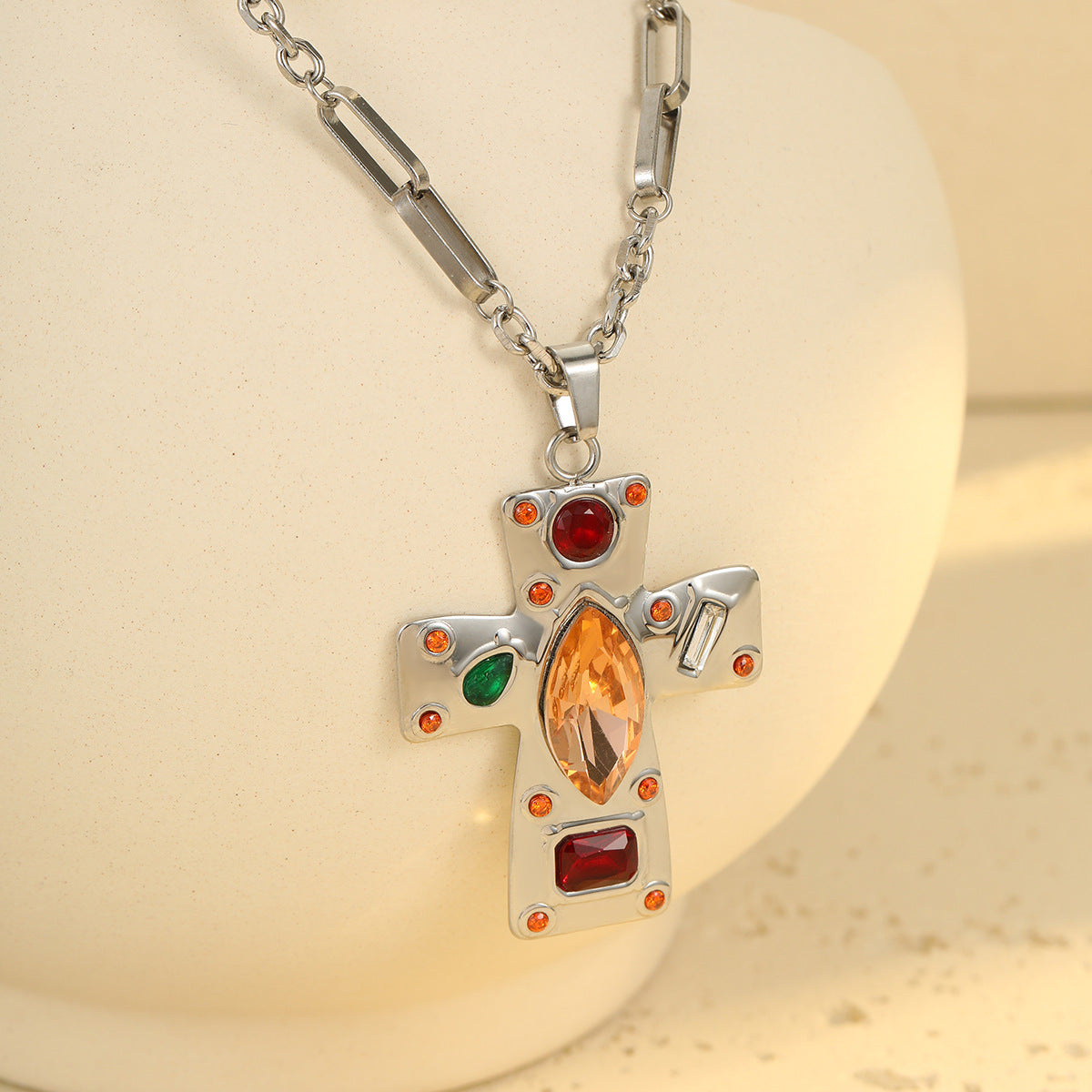 Fashionable Cross Pendant Necklace in Titanium Steel with Rhinestone Accents, Plated Finish, Geometric Design, Lightweight Luxury Women's Jewelry
