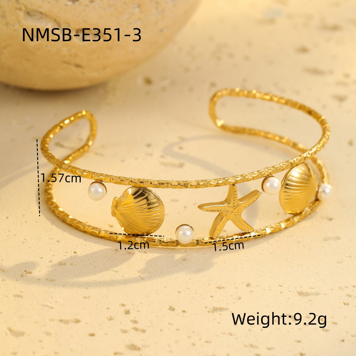 Fashionable Ocean-Themed Summer Bracelet with Starfish and Seashell Motifs Stainless Steel Plated in 18K Gold for Women