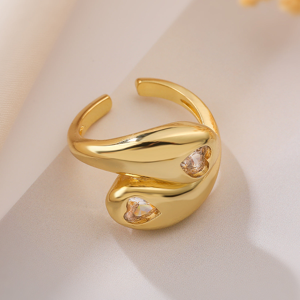 Minimalist Geometric Copper Ring with Gold Plating and Zircon Inlay for Women