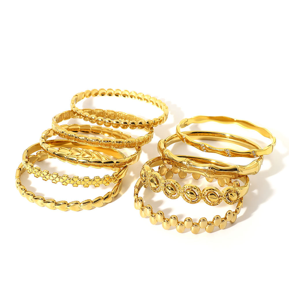 Bracciale Minimalista da Donna a Giunzione di Bambù Stellata in Acciaio Inossidabile con Placcatura Sottovuoto in Oro 18K Design Geometrico