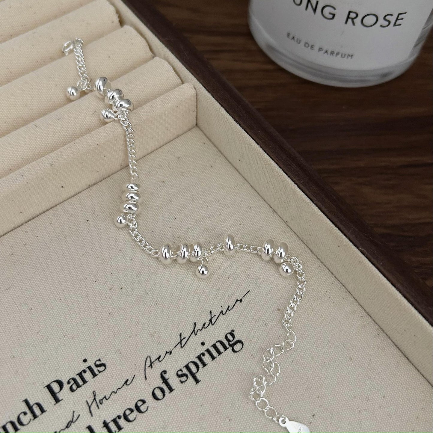 Minimalist Geometric Silver Bracelet with Rounded Links in 925 Sterling Silver