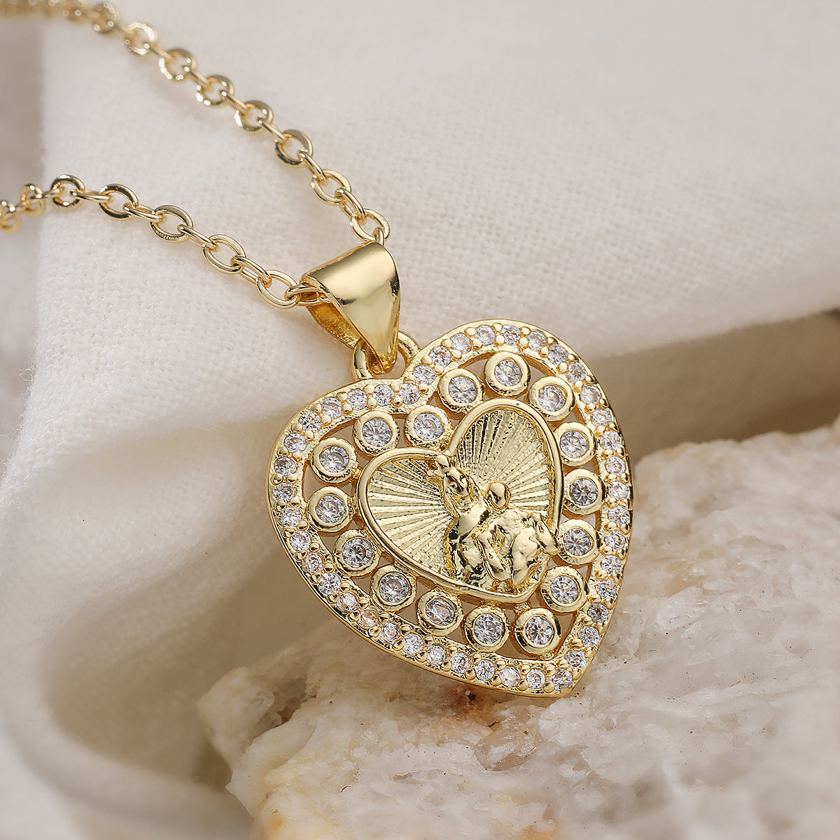 Vintage Minimalist Heart Brass Gold Plated Cubic Zirconia Maria Pendant Necklace