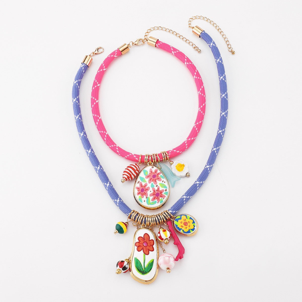 Collana con ciondolo in resina a fantasia floreale geometrica, colorata, fatta a mano, a più strati, da donna
