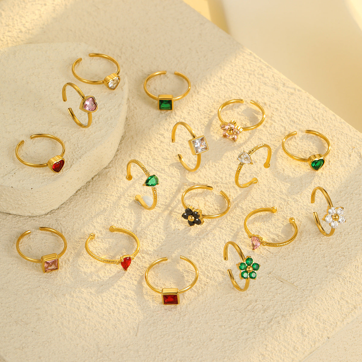 Anello Minimalista Geometrico Placcato Acciaio Inossidabile con Accento Zirconia per Donna