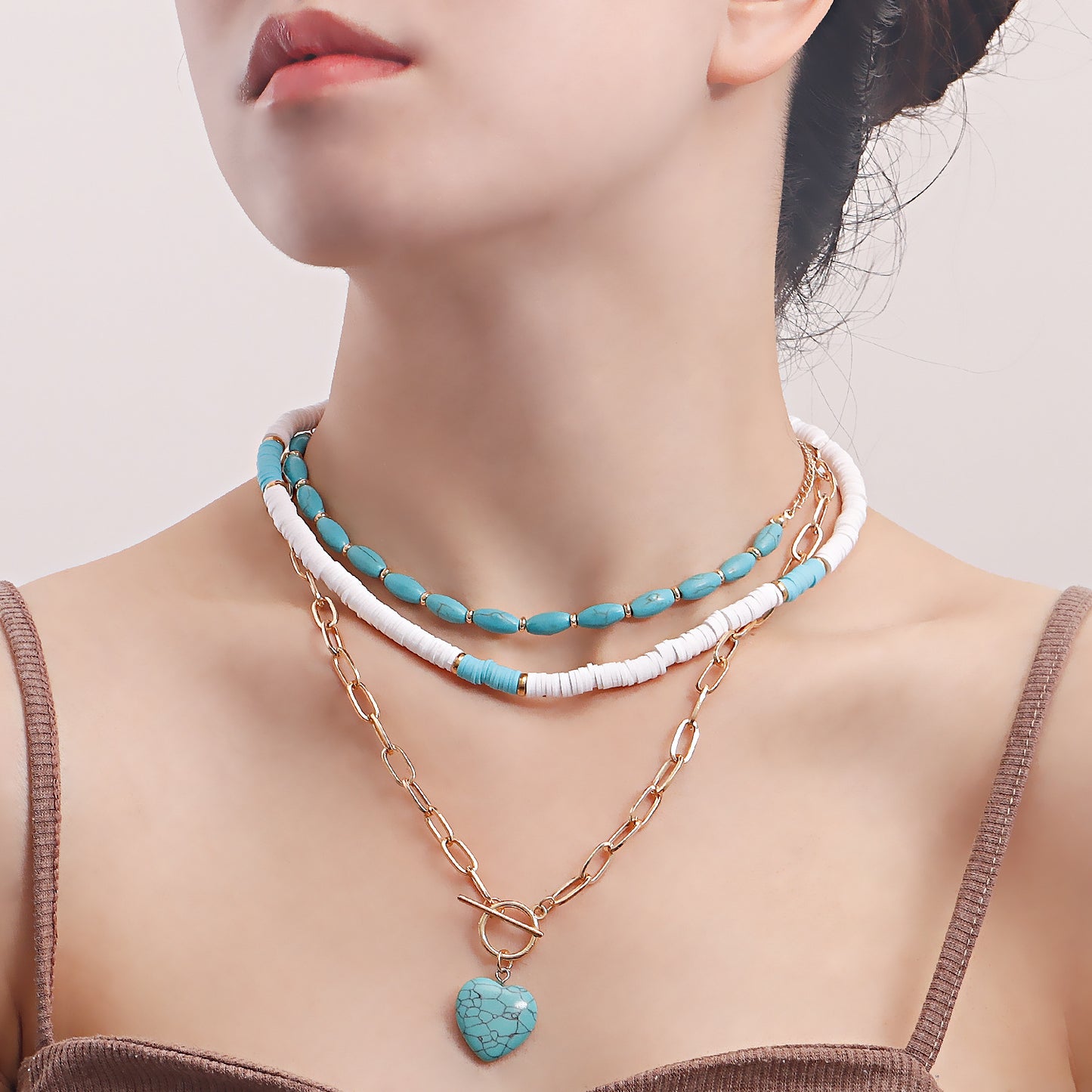 Bohemian Turquoise Heart Pendant Necklace for Women with Alloy Material and Electroplated Finish in Geometric Design