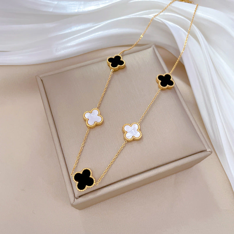 Collana Minimalista a Doppio Lato in Acciaio al Titanio con Trifoglio Portafortuna e Placcatura in Oro per Donna e Uomo, Ciondolo Geometrico, Catena per Clavicola