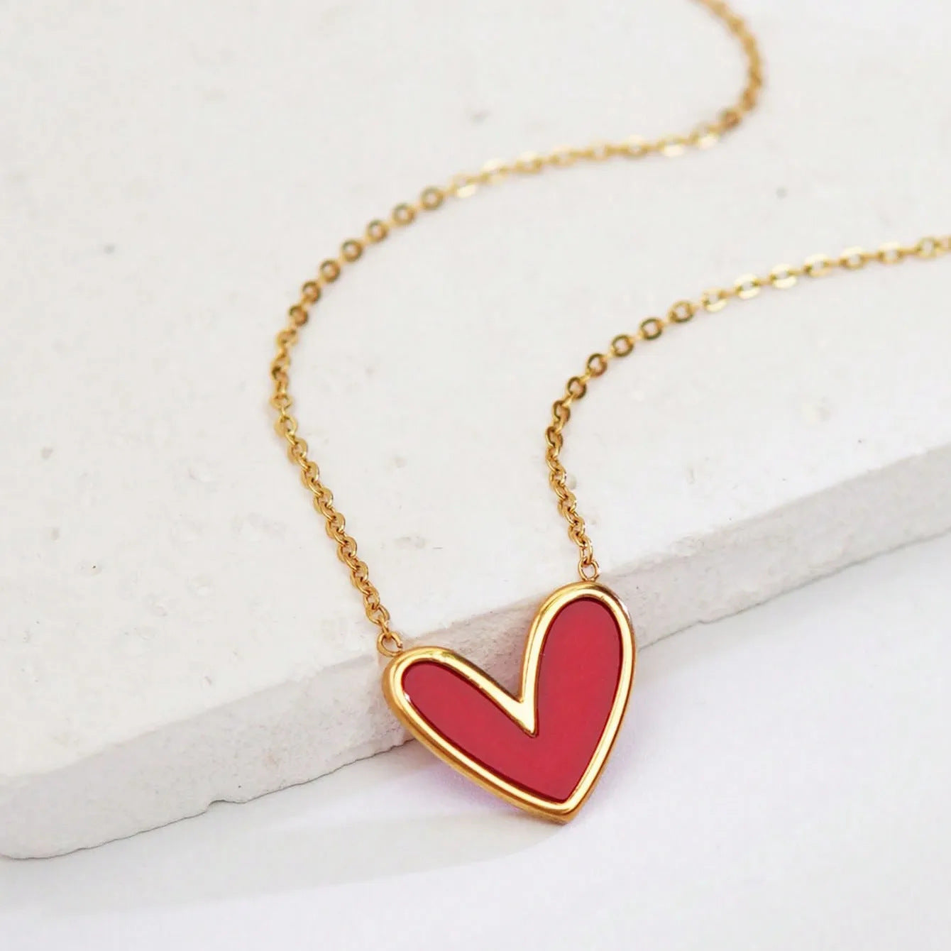 Elegante Collana da Donna in Acciaio Inossidabile Placcato con Goccia a Cuore