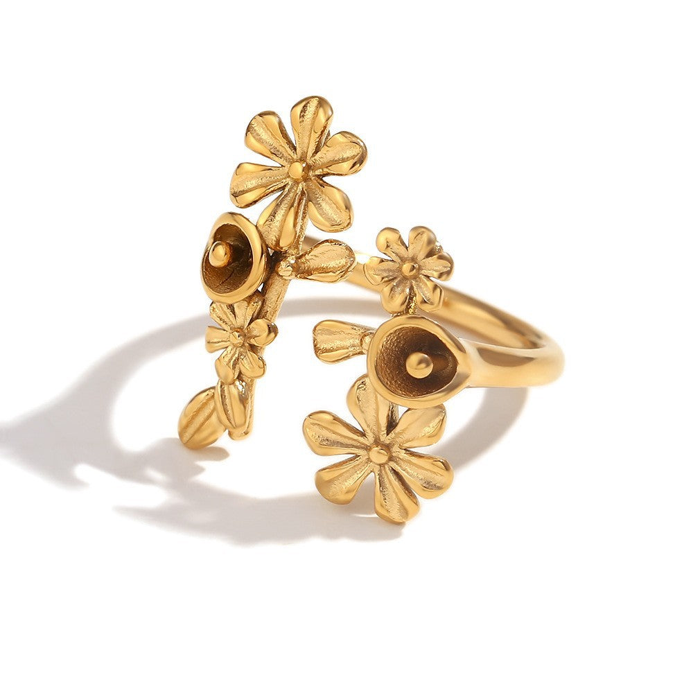 Vintage Floral Ring in Stainless Steel with 18K Gold Plating for Women