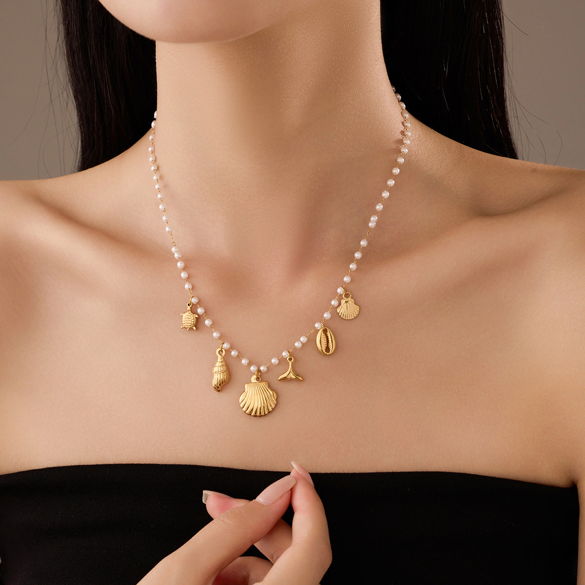 Ocean-Themed Pearl-Embellished Titanium Steel Pendant Necklace with Starfish and Seashell Motifs, Fashionable Minimalist Design for Women