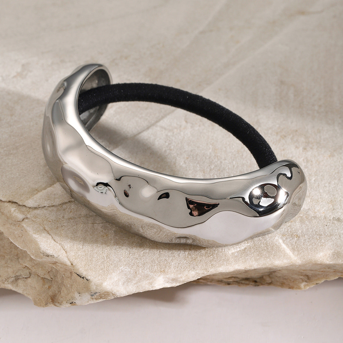 Minimalist U-Shaped Stainless Steel Hair Tie with Plated Finish for Ponytail, Fashion-Forward Office Accessory