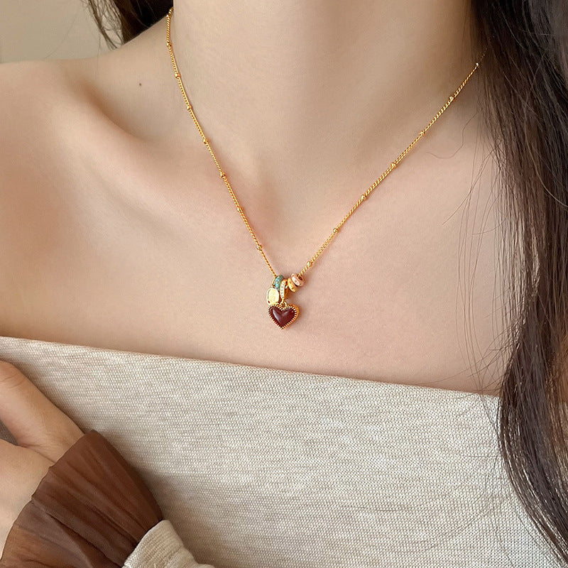Collana in Rame a Cuore Stile Lusso Leggero con Pendente in Madreperla e Placcatura a Goccia d'Olio