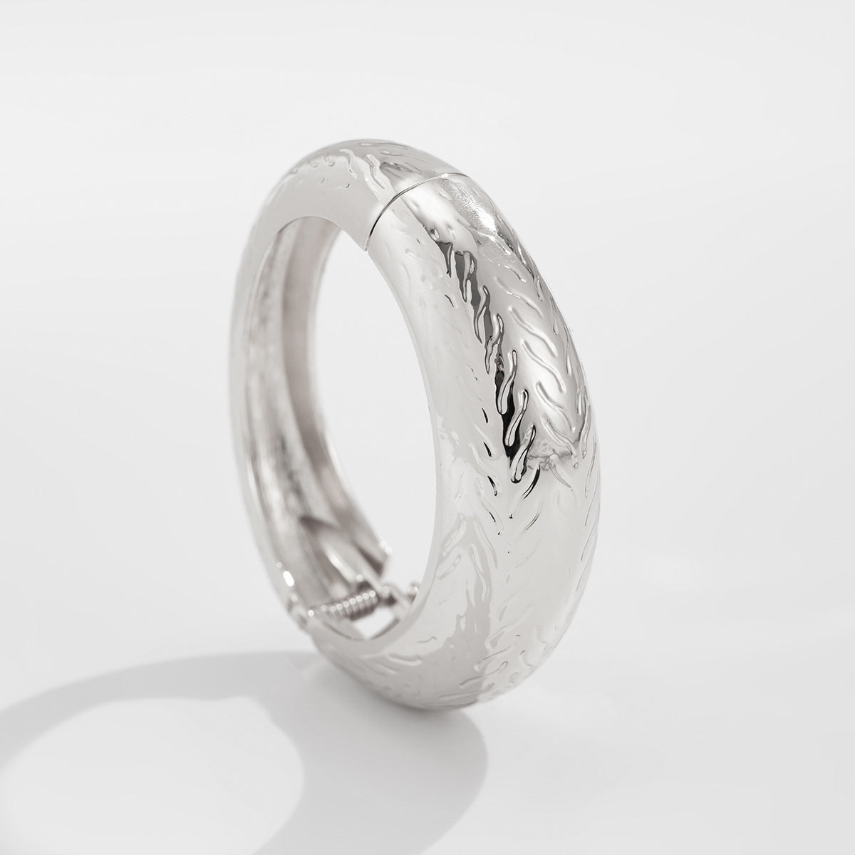 Minimalist Irregular Geometric Alloy Plated Bracelet