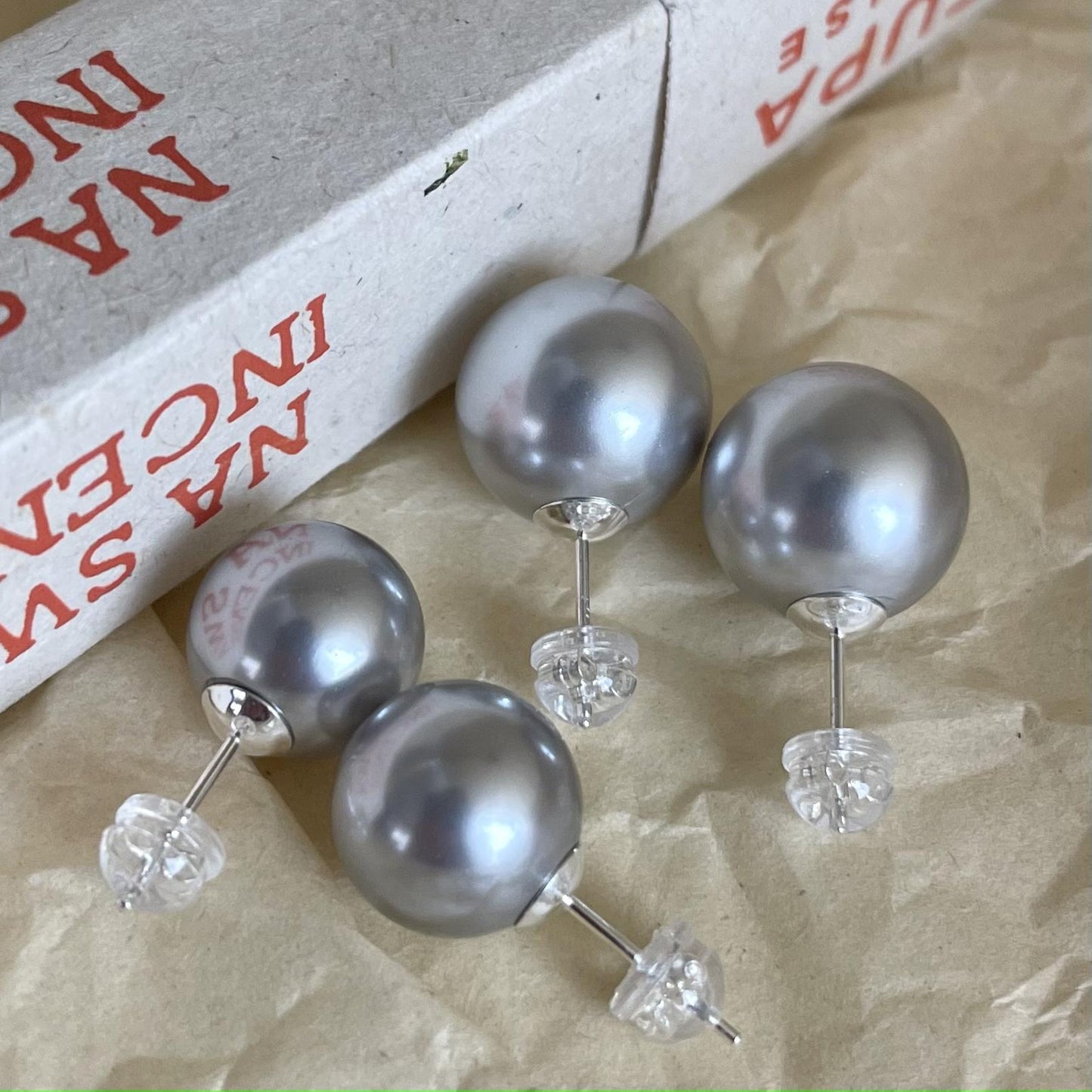 Minimalist Round Glass Pearl Earrings in 925 Sterling Silver with Silver-Plated Finish