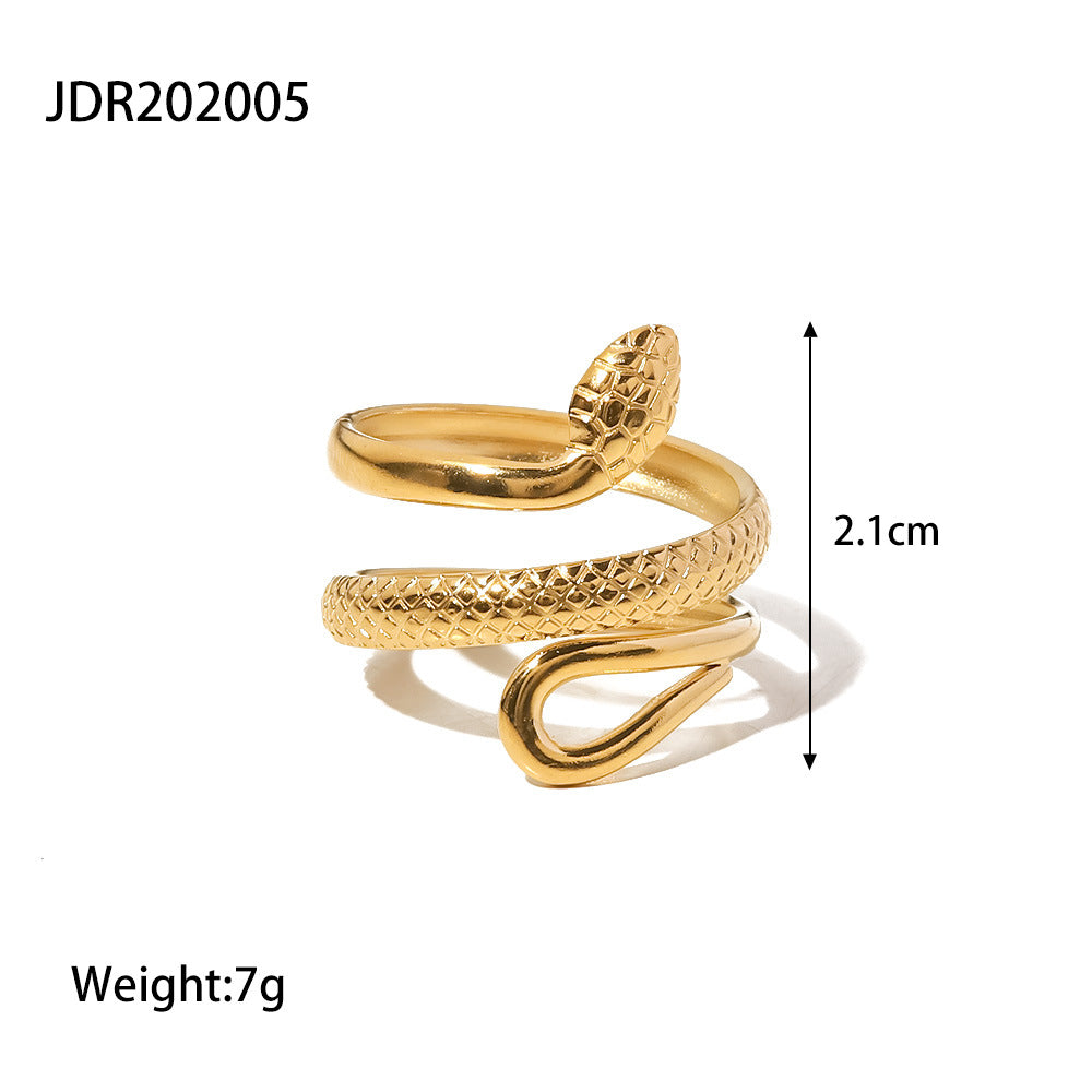 Anello classico da donna in acciaio inossidabile placcato oro 18 carati con serpente testurizzato, design scavato, regolabile