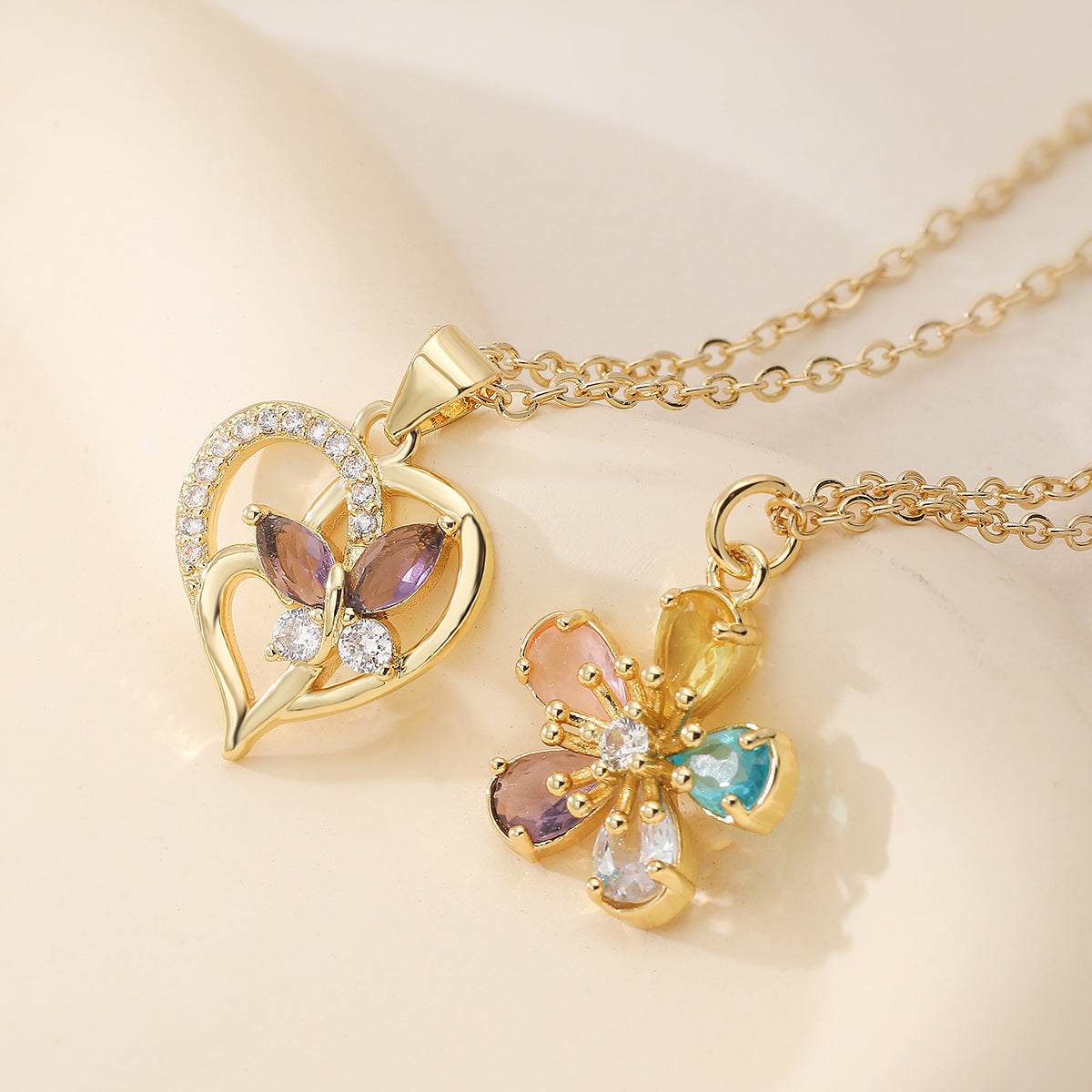 Minimalist Gold Plated Brass Heart Flower Cubic Zirconia Pendant Necklace for Women