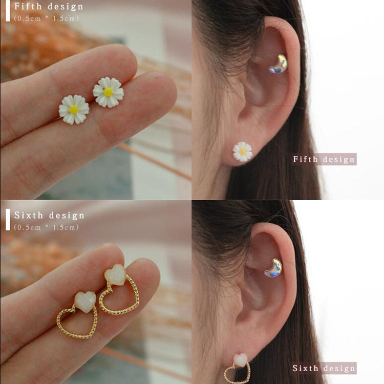 Sweet Gold Plated Geometric Heart Floral Alloy Resin Pearl Stud Earrings Set with Rhinestone