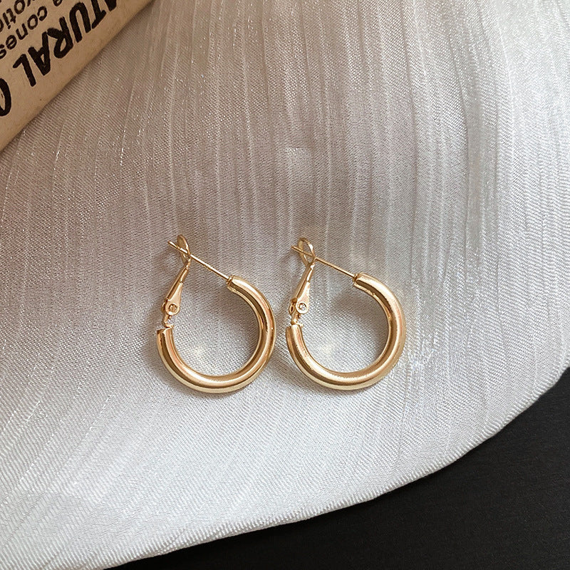 Orecchini a cerchio geometrici minimalisti in argento sterling con finitura placcata da donna
